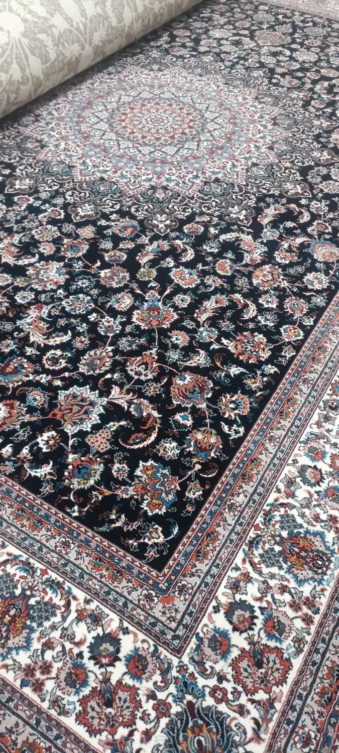 دوتخته فرش ۹ متر درجه یک یک یک نو وآک زیر قیمت|فرش|بروجرد, |دیوار