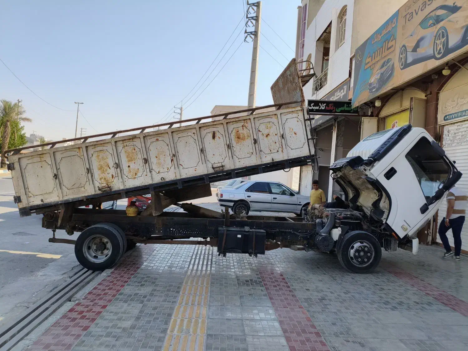 اتاق باری باجک مخصوص ایسوزو جک فورس|خودرو سنگین|برازجان, |دیوار