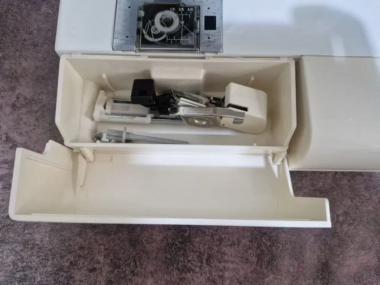 چرخ خیاطی|چرخ خیاطی و ریسندگی|تهران, شهرک ولیعصر جنوبی|دیوار