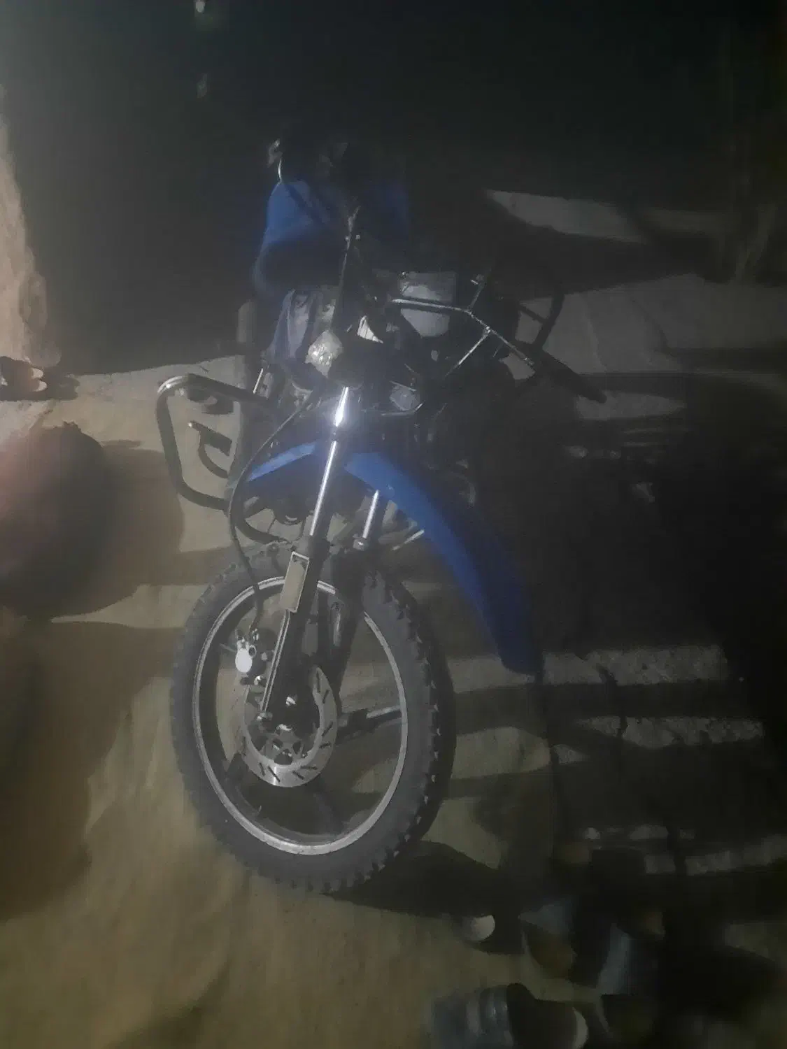 متور ۲۰۰لیفان شکاری|موتورسیکلت|باشت, |دیوار