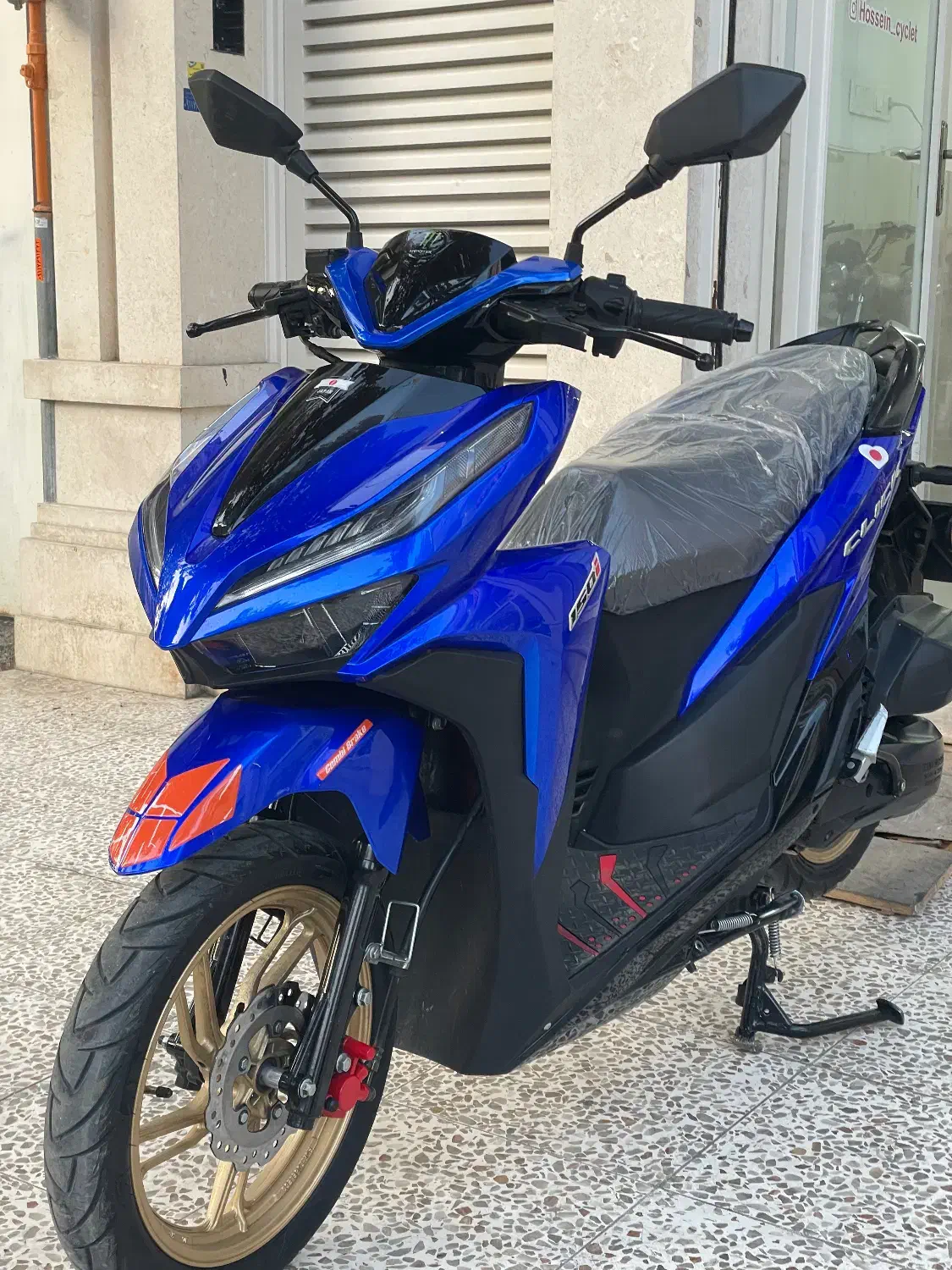 موتور کلیک واریو ۱۴۰۲در حد خشک|موتورسیکلت|گنبد کاووس, |دیوار