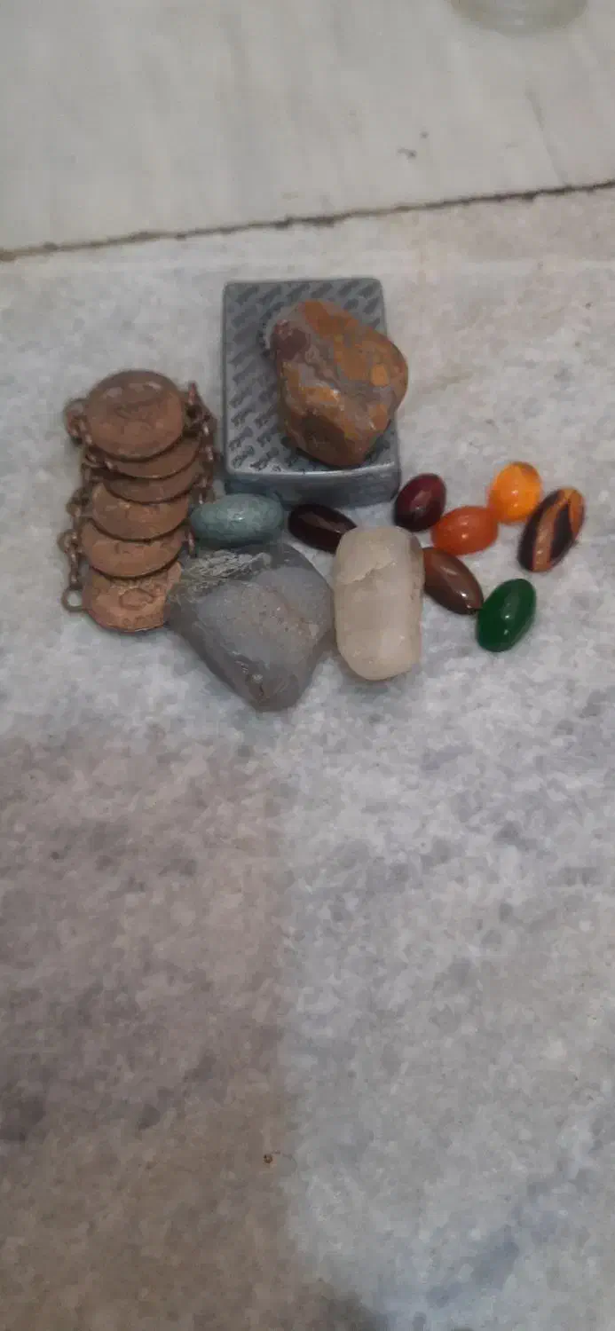 سنگ انگشتر|کلکسیون اشیاء عتیقه|سرپل ذهاب, |دیوار