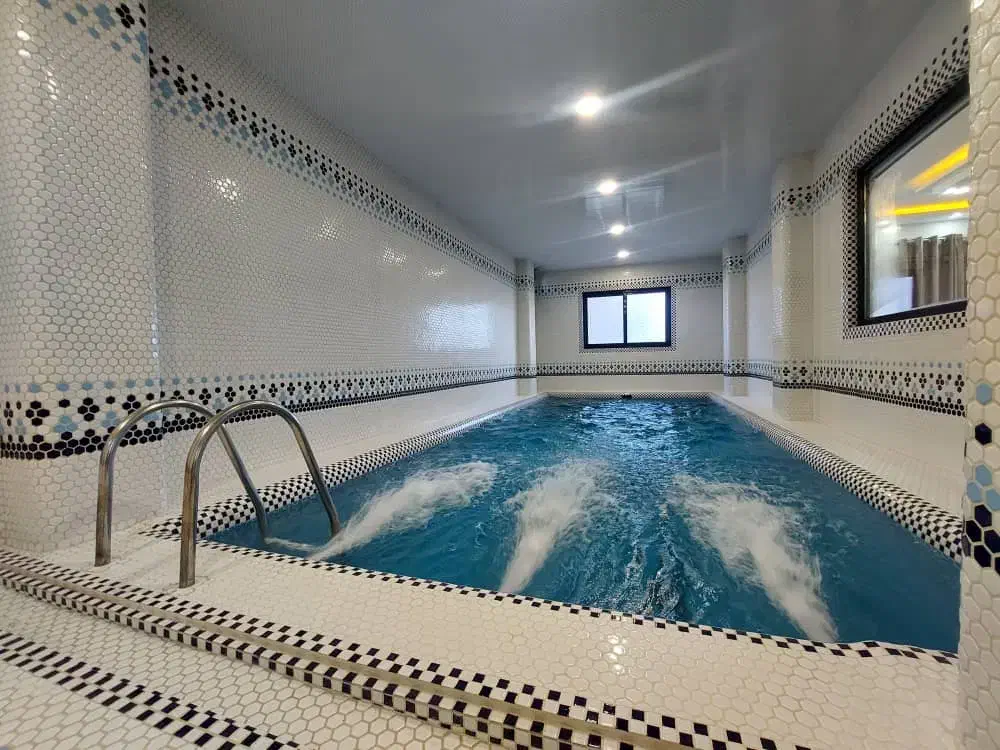 اجاره ویلا نوساز استخردار ۳ خواب|اجارهٔ کوتاه‌مدت ویلا و باغ|سلمان‌شهر, |دیوار