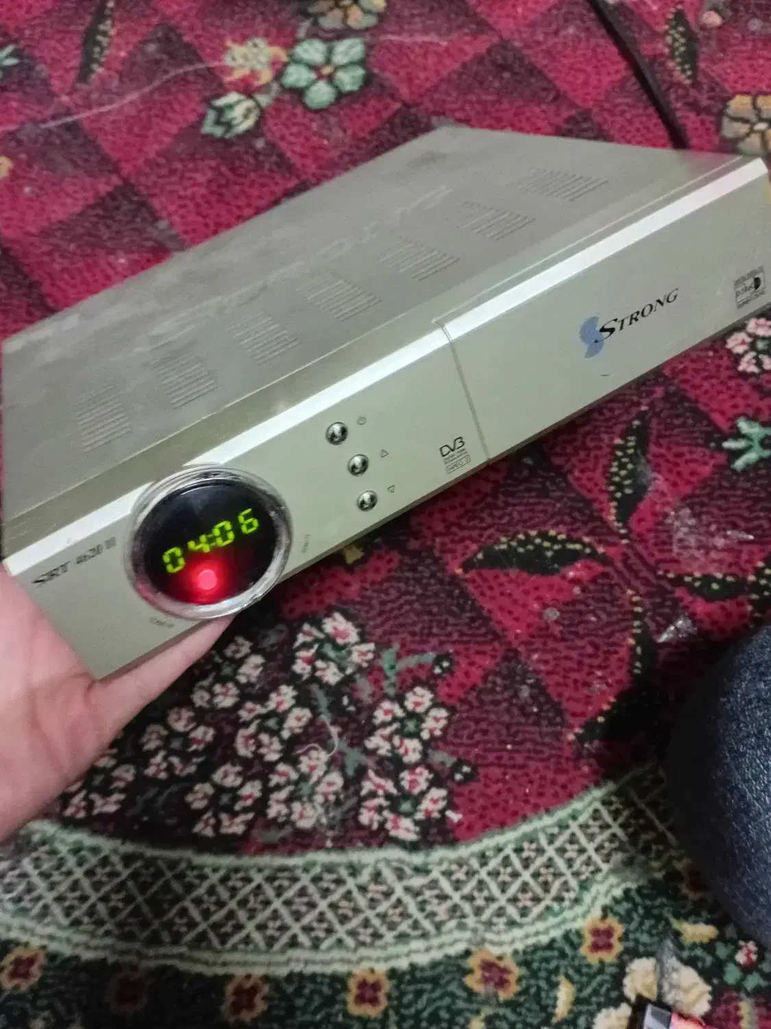 دستگاه گیرنده(STRONG)|صوتی و تصویری|رشت, نظری|دیوار