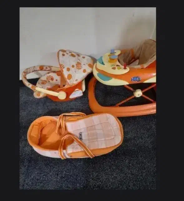 روروک|کالسکه و لوازم جانبی|اهواز, گلستان|دیوار