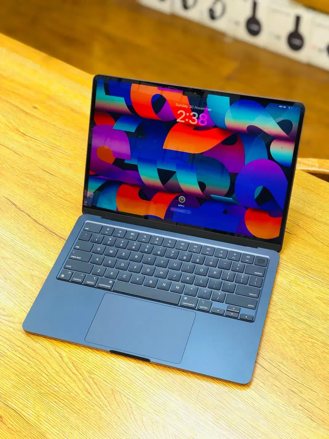 MacBook m2 13.6 midnight- سایکل ۱باطری ۱۰۰|رایانه همراه|تهران, میرداماد|دیوار