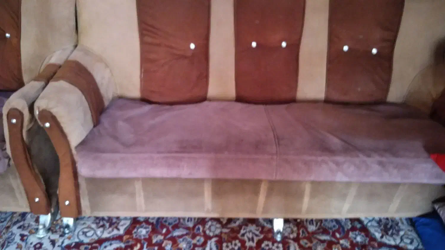 دو دست مبل و قاب عکس  و قالپاق|حراج|کاشان, رسالت|دیوار