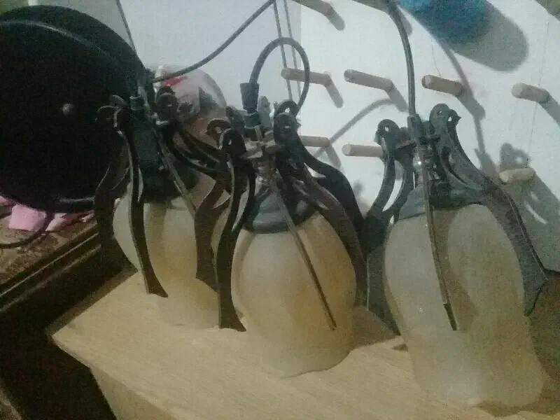 لوستر سه لامپه|لوستر و چراغ آویز|قزوین, |دیوار