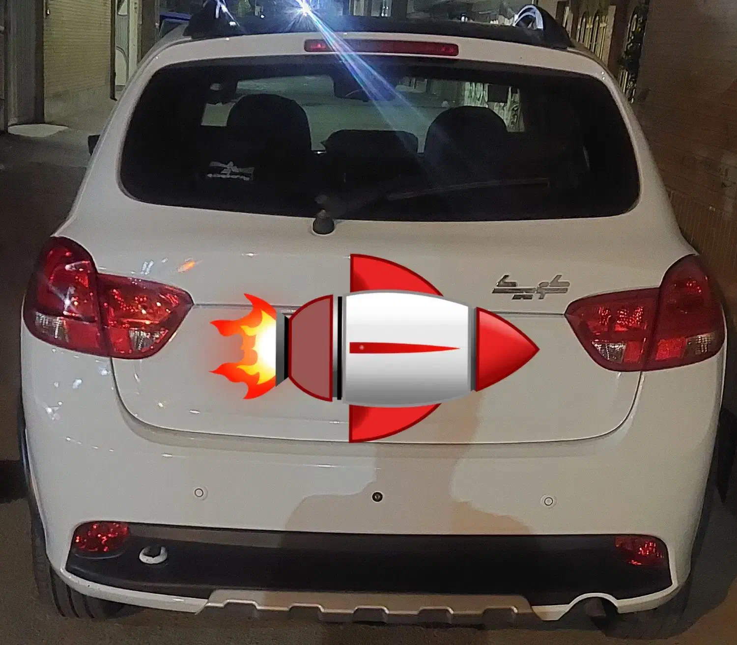 کوییک 1403سفیدمشکی.مانیتور فابریک.موتورپارس خودرو|خودرو سواری و وانت|اصفهان, طامه|دیوار