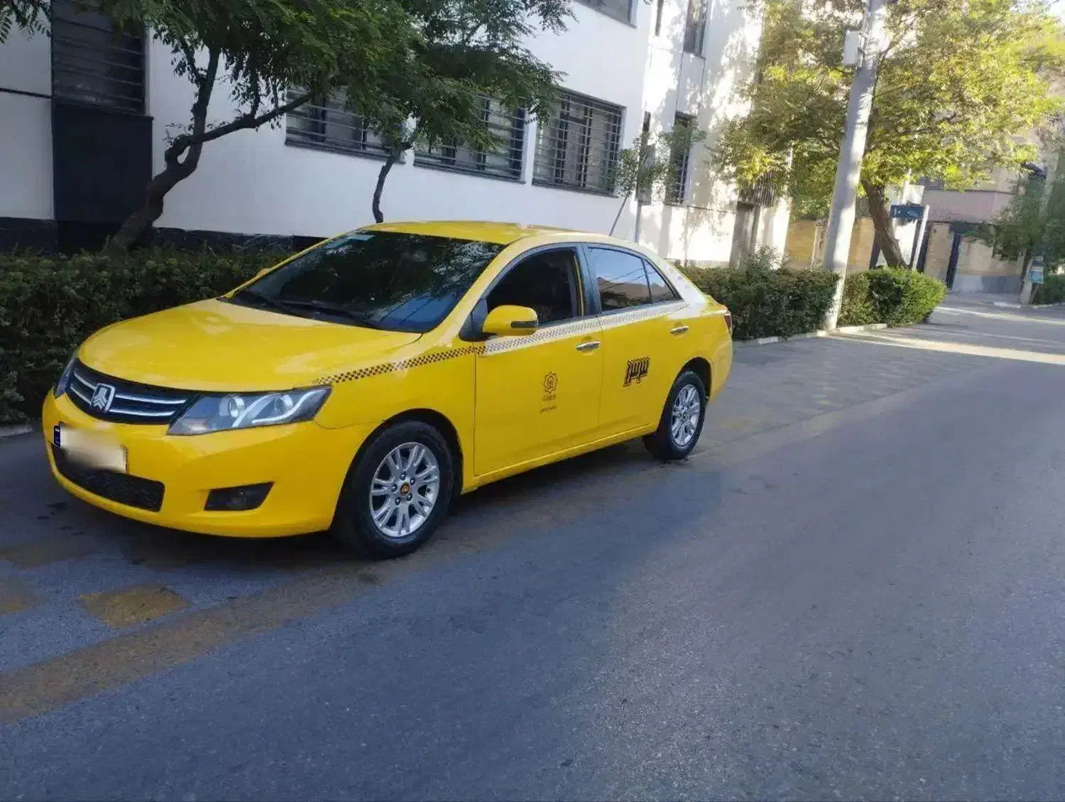 تاکسی اریو کم کار واقعی|خودرو سواری و وانت|مشهد, ادیب نیشابوری (شهرک غرب)|دیوار