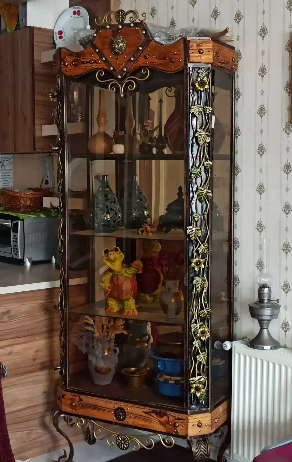 ویترین فرفورژه|بوفه، ویترین، کنسول|گلبهار, شهر جدید گلبهار|دیوار