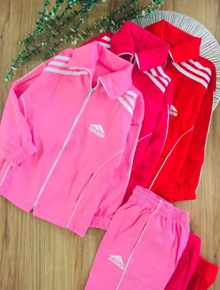 لباس های خونگی وبیرونی|لباس|الیگودرز, |دیوار