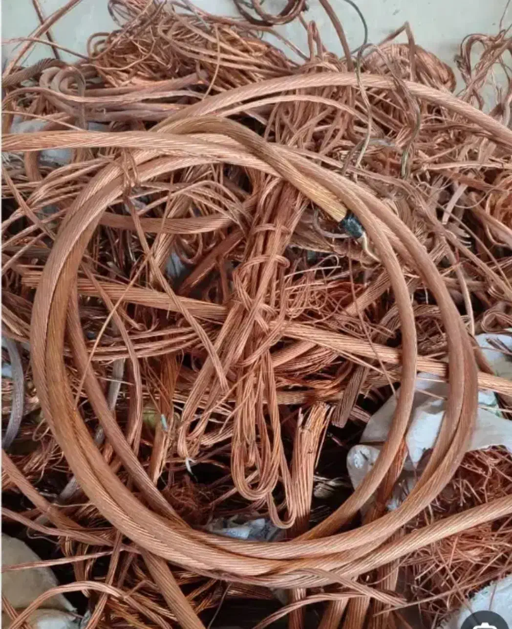 خرید ضایعات مس. آلمینیوم.برنج .اهن درب پنجره|عمده‌فروشی|کاشان, فاز ۱ ناجی آباد|دیوار