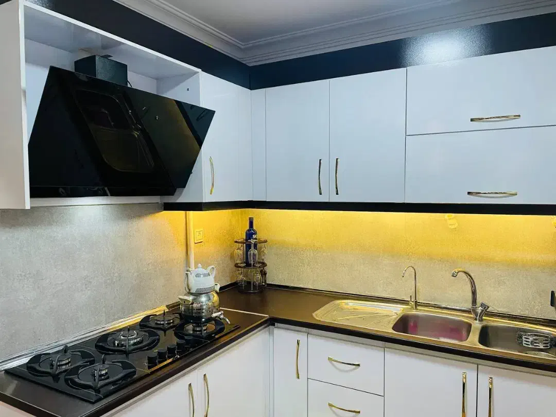 فروش ویلایی/باز سازی شده/ابتدای استقامت ۲|فروش خانه و ویلا|رشت, استقامت ۲|دیوار