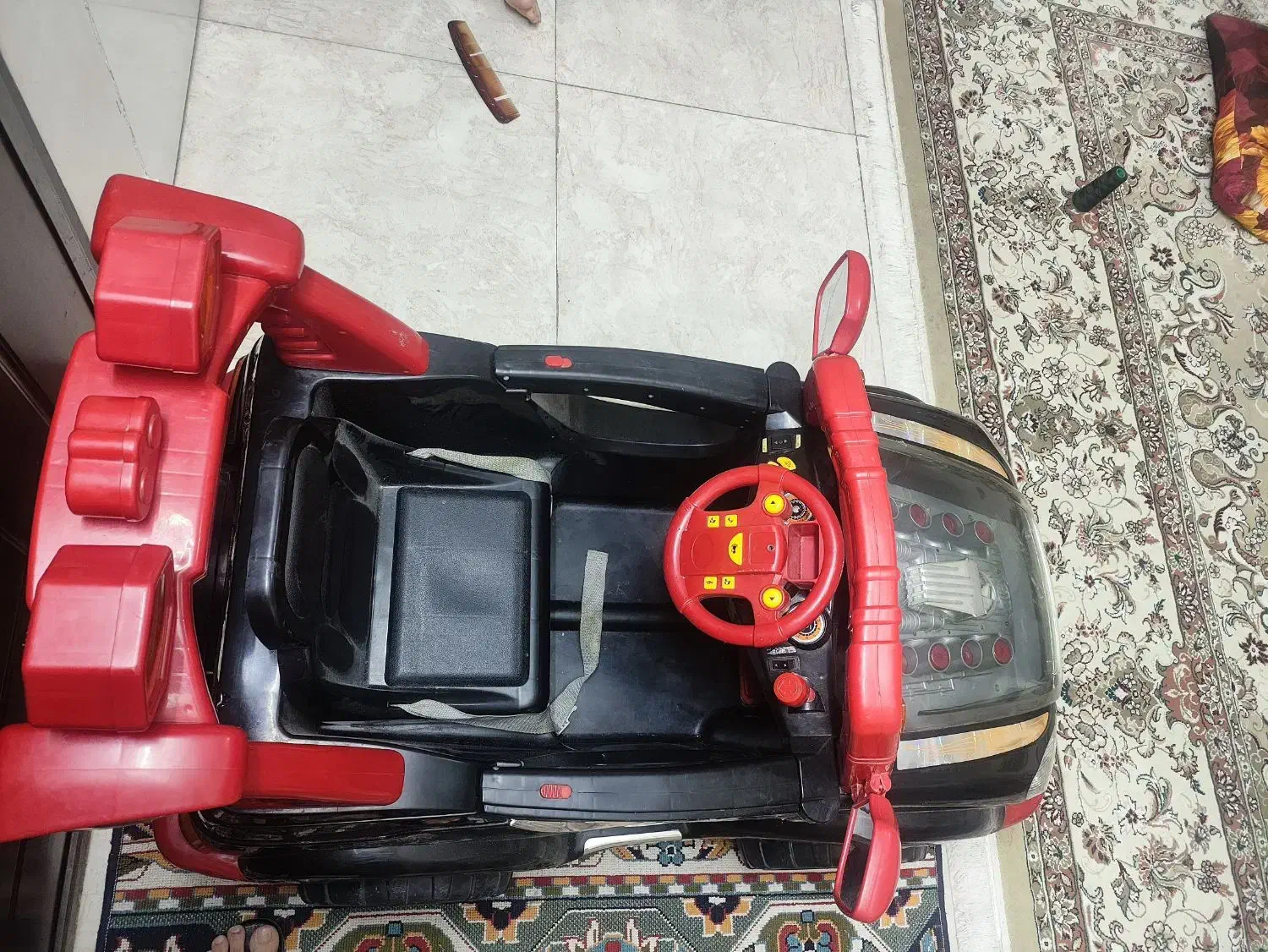 ماشین شارژی دوموتوره|اسباببازی بچه|مشهد, توس (بلوار توس)|دیوار