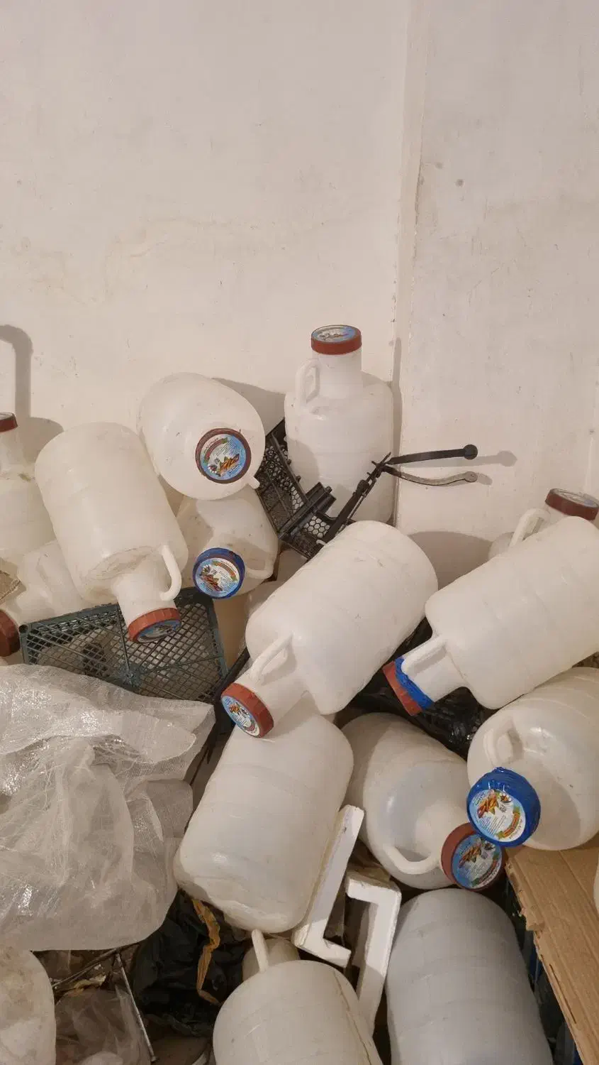 دبه خیارشور|ظروف نگهدارنده، پلاستیکی، یکبارمصرف|هشتگرد, فاز ۲ مهستان|دیوار