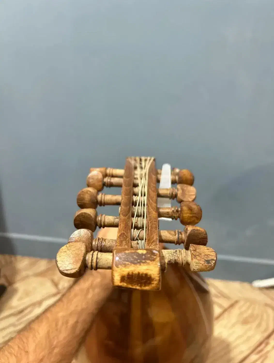 عود|سازهای سنتی|میناب, |دیوار