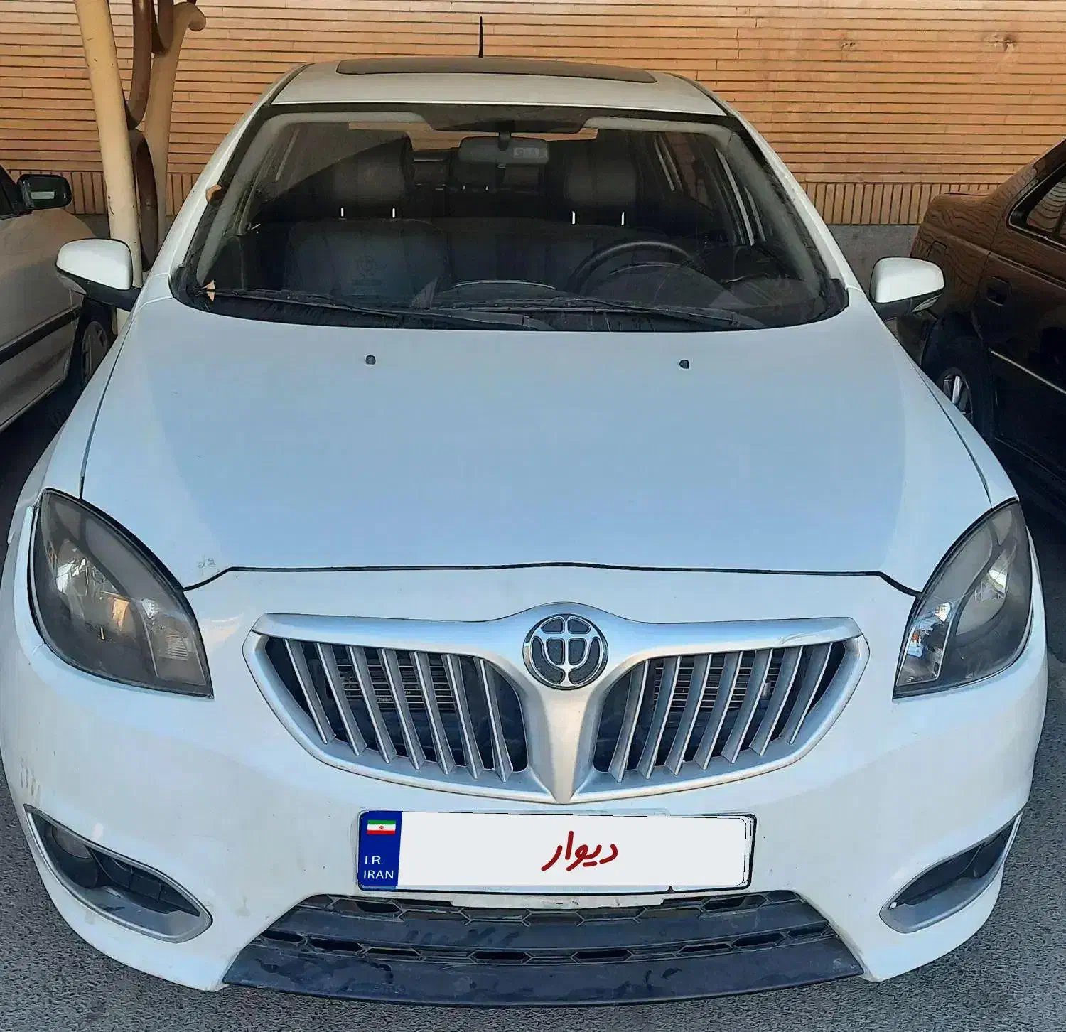 برلیناس ۳۲۰ مدل ۹۶ بدون رنگ|خودرو سواری و وانت|اصفهان, لیمجیر|دیوار