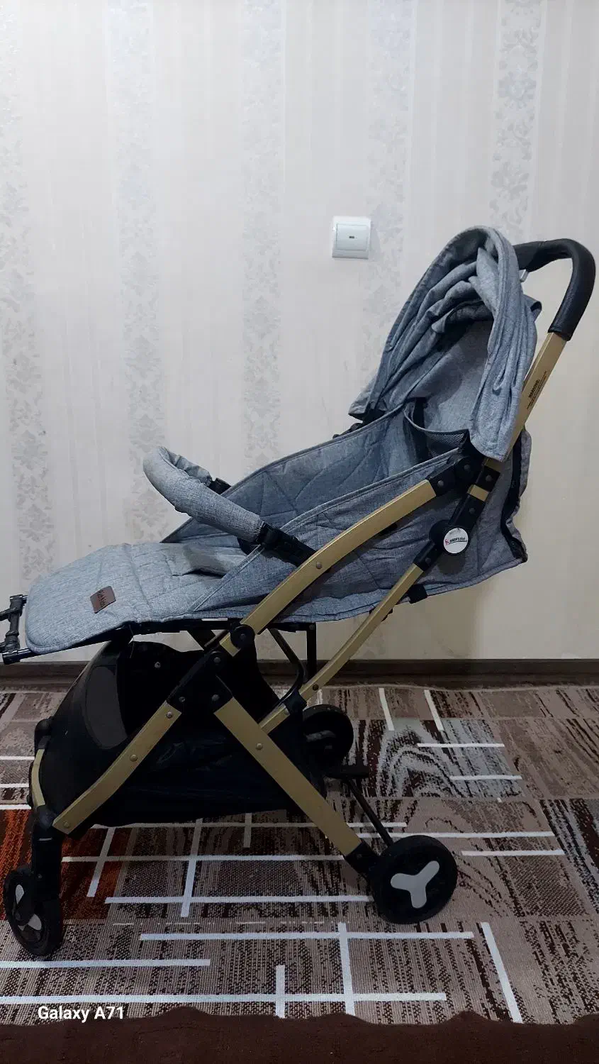 کالسکه کودک کم جا تاشو|کالسکه و لوازم جانبی|بندرعباس, |دیوار