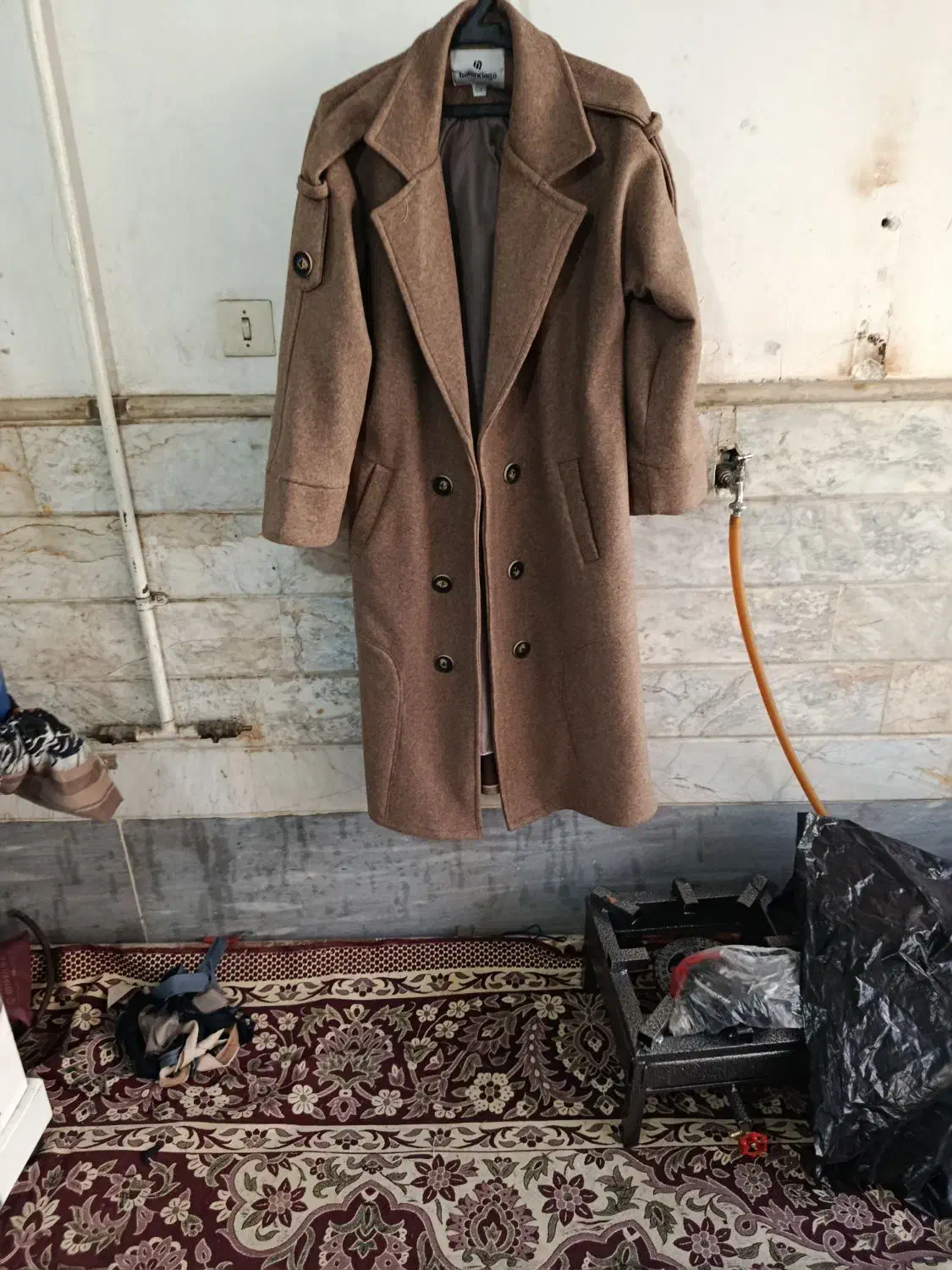 پالتوی فوتر جنس عالی|لباس|قم, چهل درخت‎|دیوار