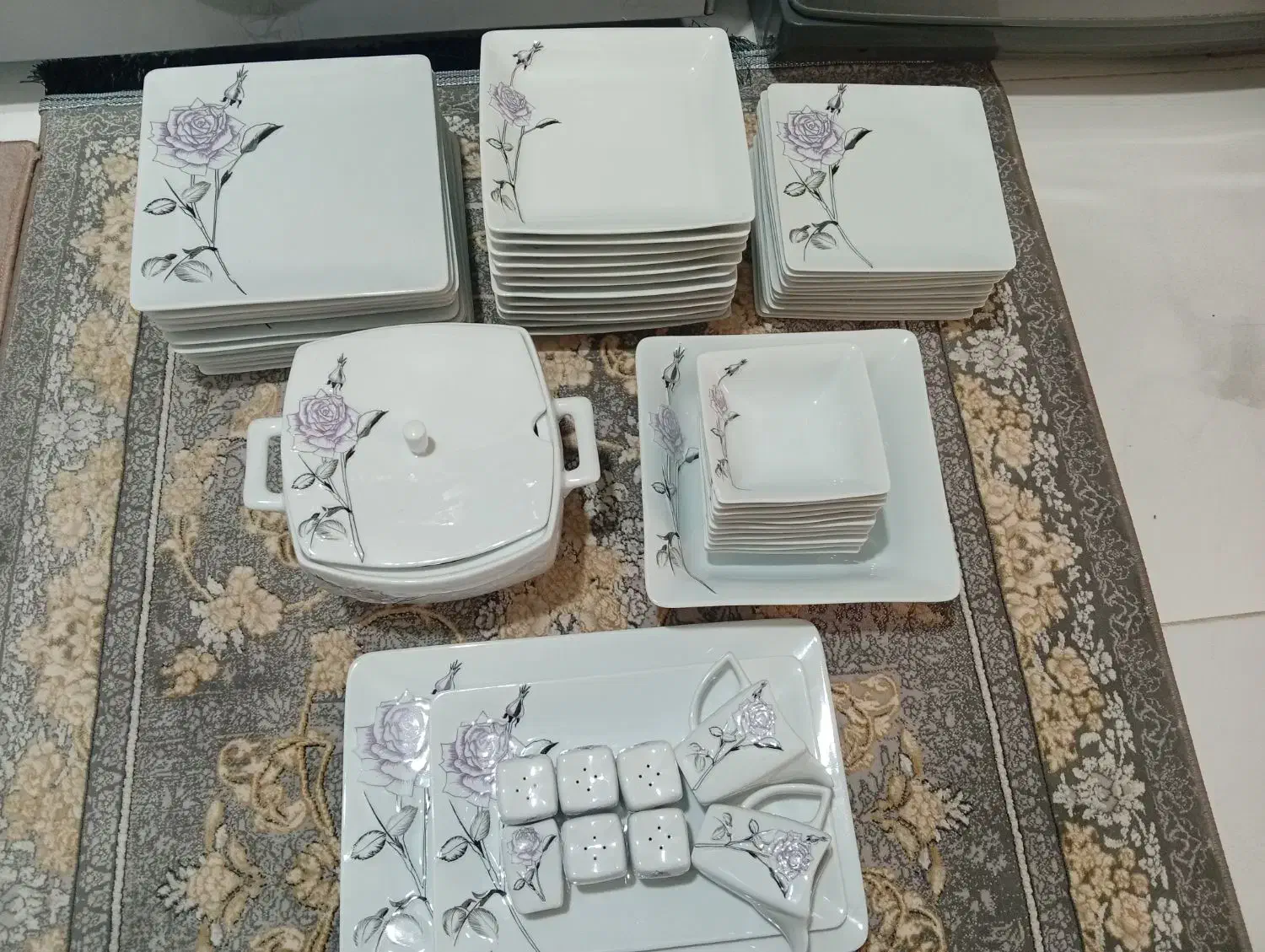 سرویس چینی|سرویس روتختی|مشهد, فدک|دیوار