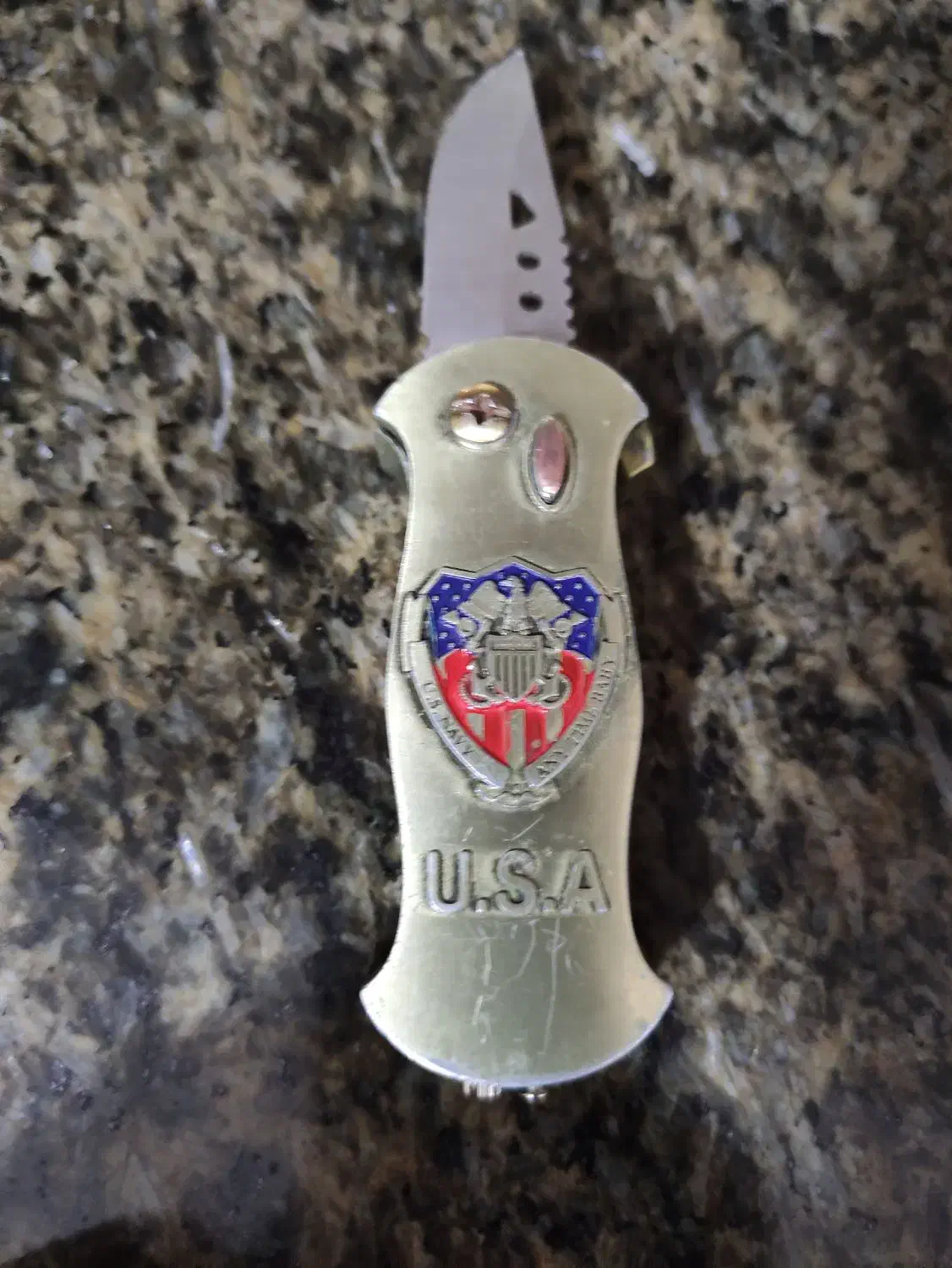 چاقو فندک دار|کلکسیون و سرگرمی|مهاباد (آذربایجان غربی), |دیوار