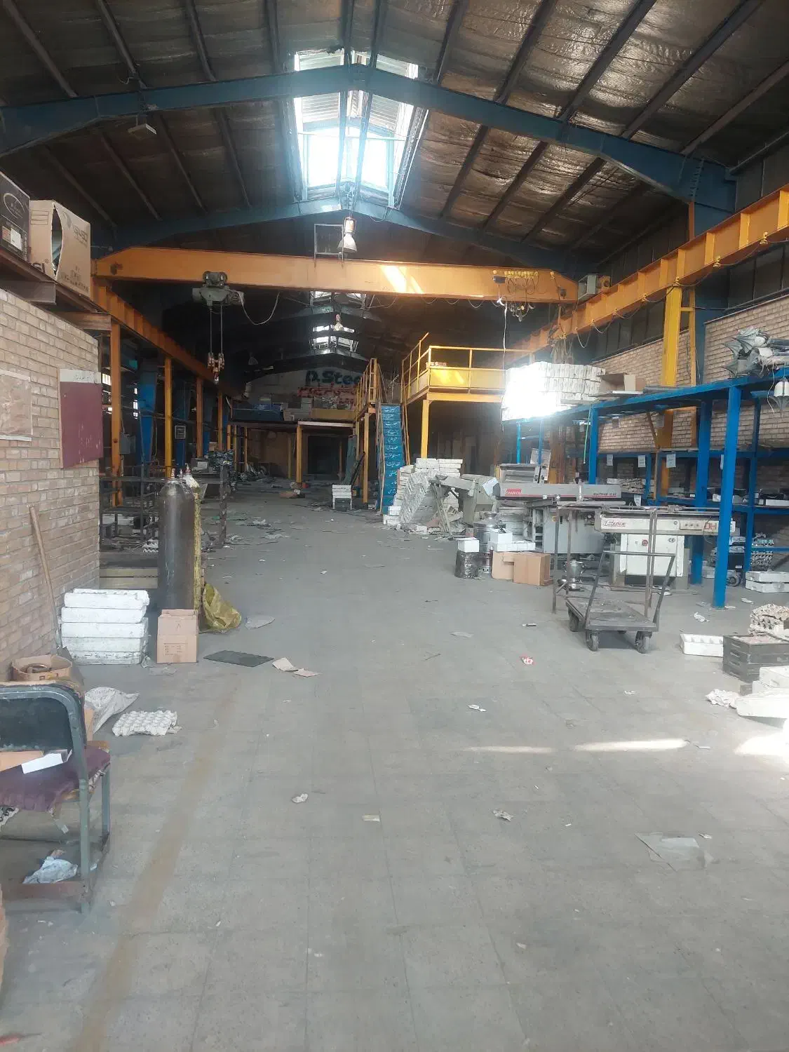 سوله اجاره ۳۰۰۰متر شهرک صنعتی عباس آباد|اجارهٔ دفتر صنعتی، کشاورزی، تجاری|شریفآباد, |دیوار