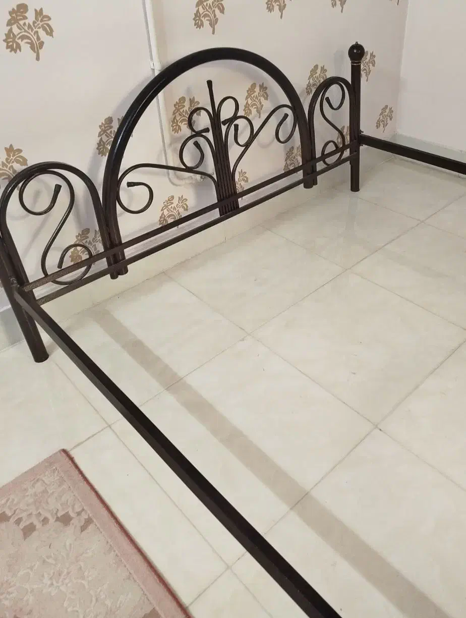 تخت خواب دونفره|تخت و سرویس خواب|نیشابور, گمنام غربی|دیوار