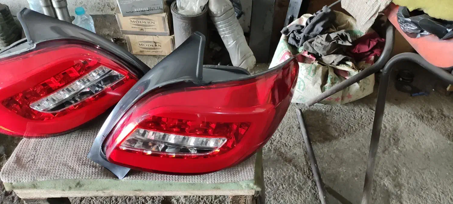 چراغ عقب ۲۰۷ کروز|قطعات یدکی و لوازم جانبی|بابل, |دیوار