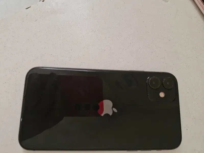 آیفون ۱۱ مشکی ۱۲۸|موبایل|تهران, شهرآرا|دیوار