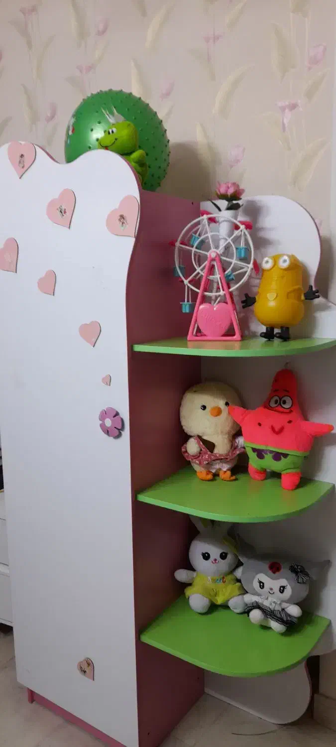 کمد خوش طرح و خوشرنگ دخترانه|اسباب و اثاث بچه|قزوین, |دیوار