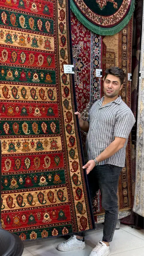 کناره فرش ناردون لاکی گلشهر سلیمانی|فرش|زنجان, |دیوار