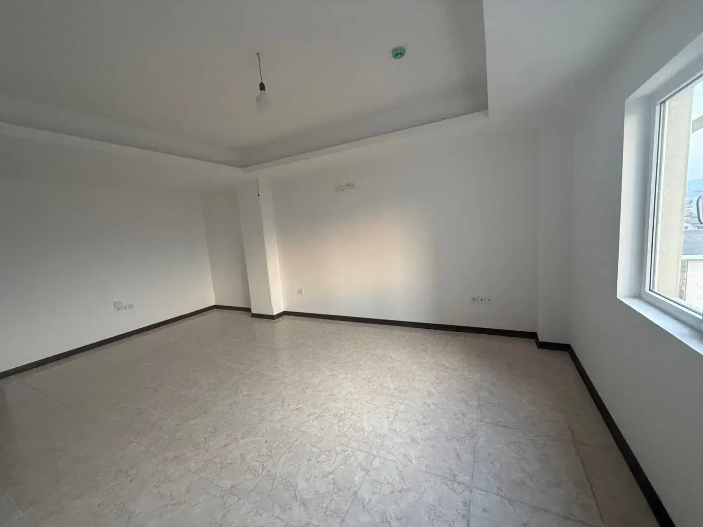 فروش آپارتمان ۱۰۰ متری نوساز ویو جنگل بینظیر|فروش آپارتمان|چالوس, |دیوار