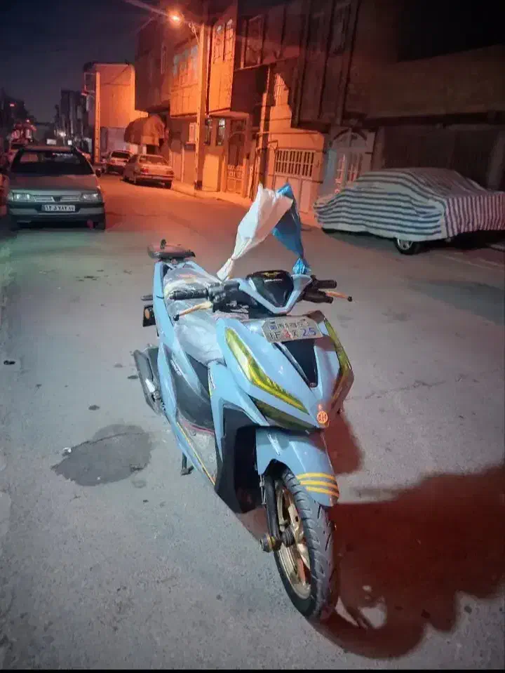 کلیک 150|موتورسیکلت|قم, شهرک امام حسین|دیوار