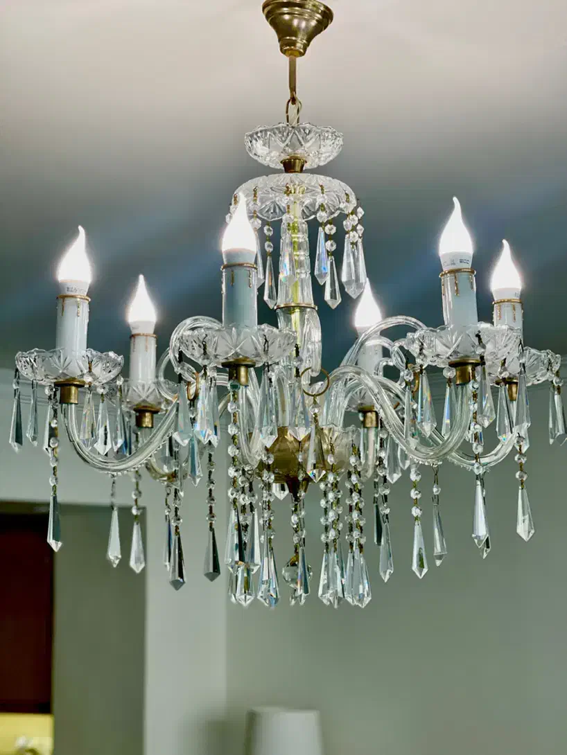 لوستر|لوستر و چراغ آویز|اصفهان, باغ زیار|دیوار