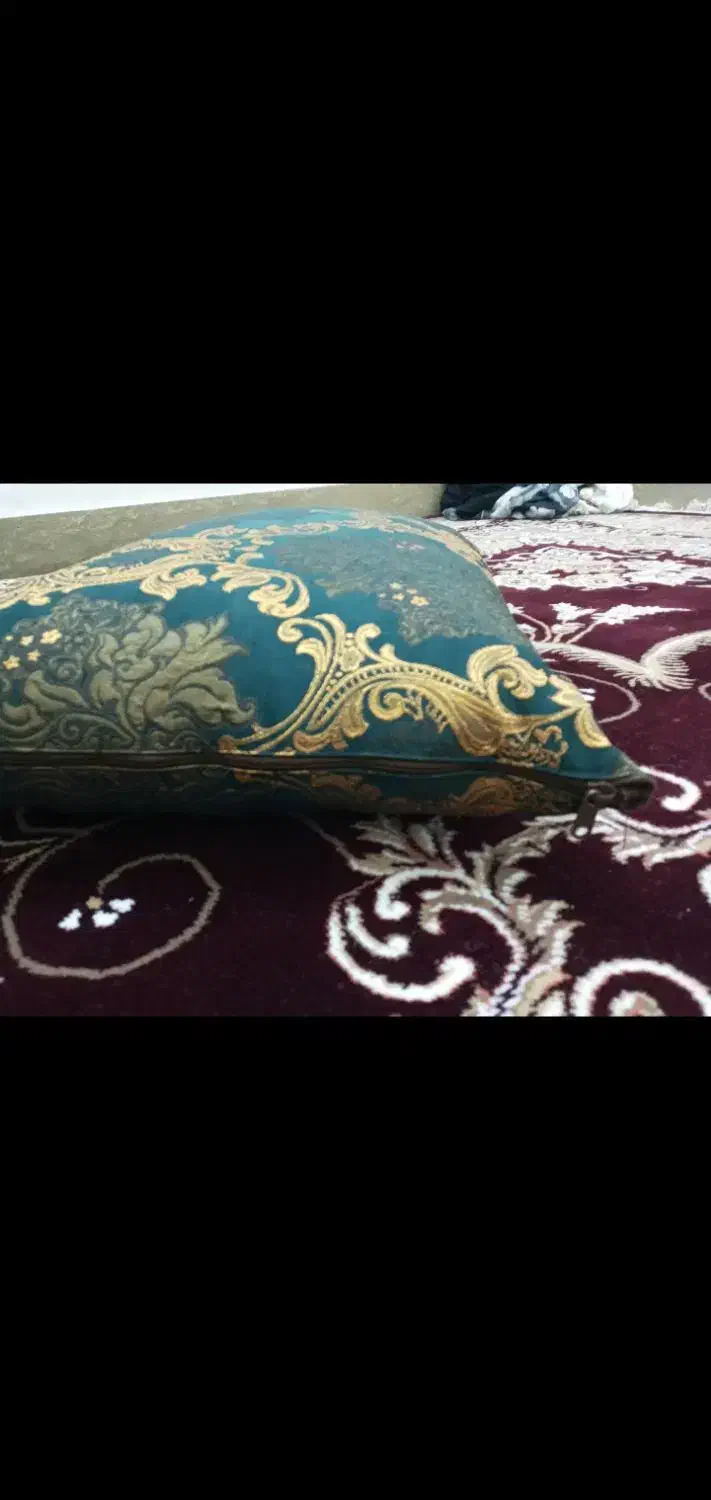 روبالشتی|رختخواب، بالش، پتو|قم, زمان زاده|دیوار