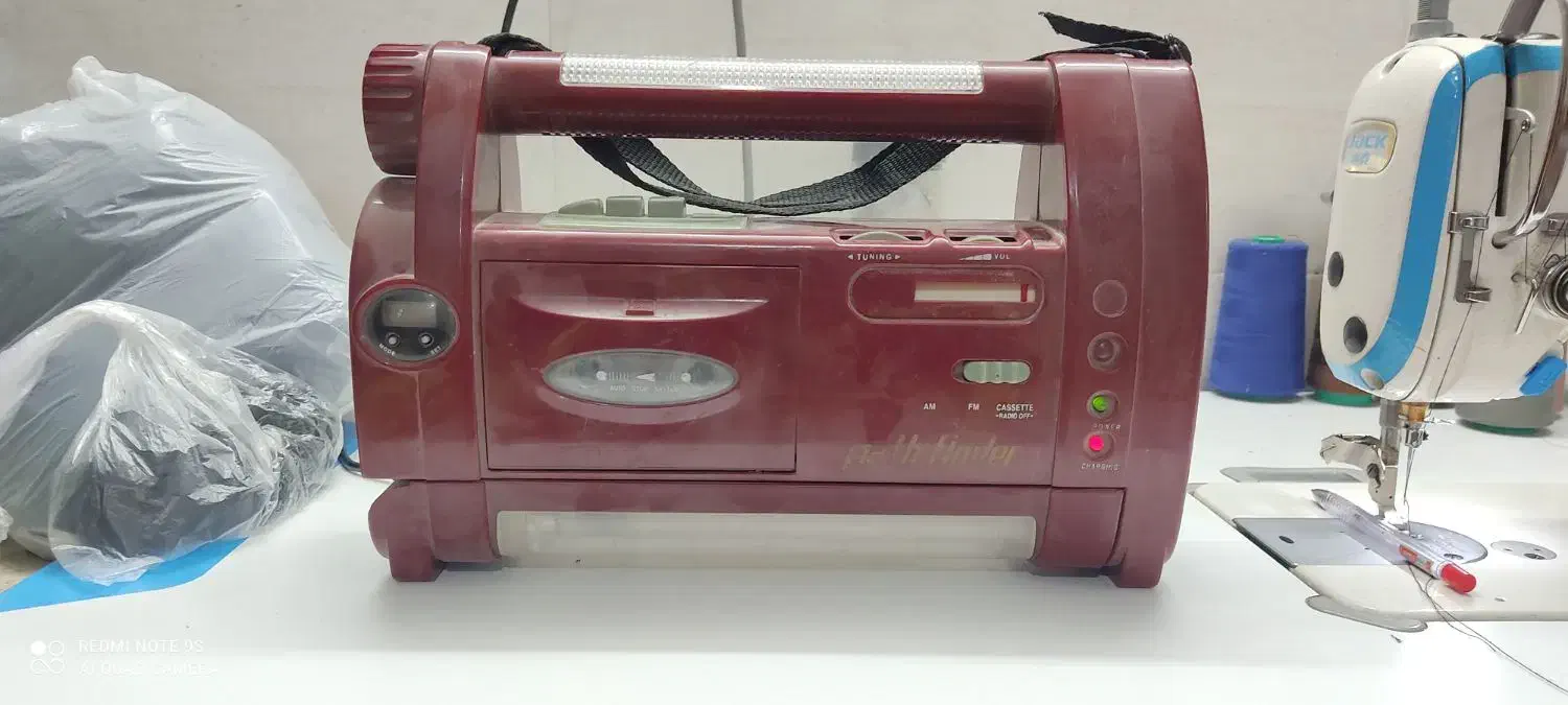 چراغ اظطراری عتیقه|کلکسیون اشیاء عتیقه|بندر گناوه, |دیوار