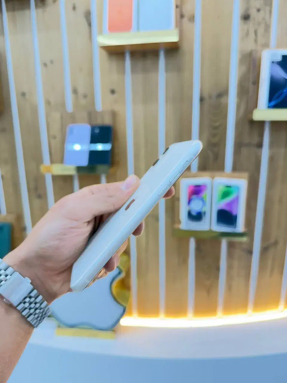 11nouromal 128 85% 2sim|موبایل|اراک, |دیوار