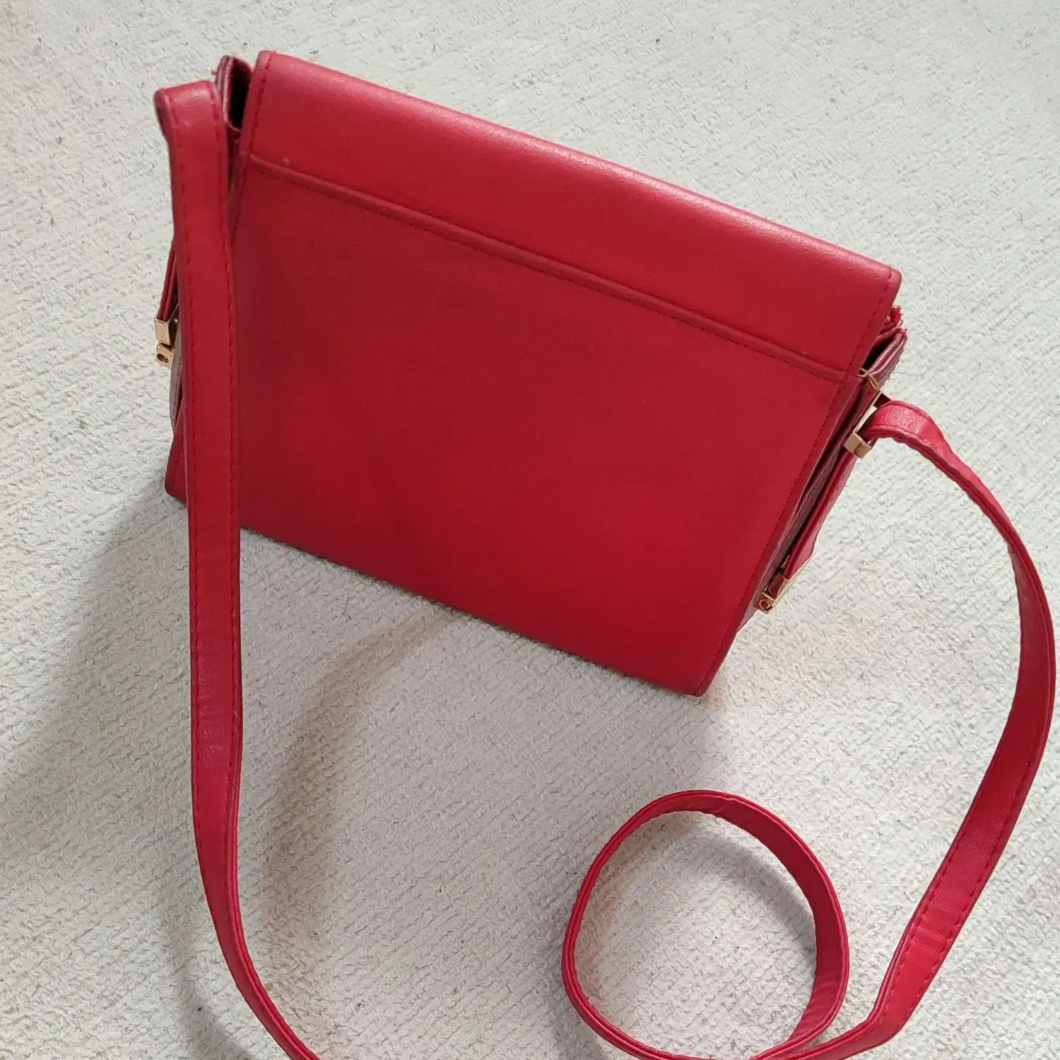 کیف زنانه قرمز|کیف، کفش، کمربند|چهاردانگه (تهران), |دیوار