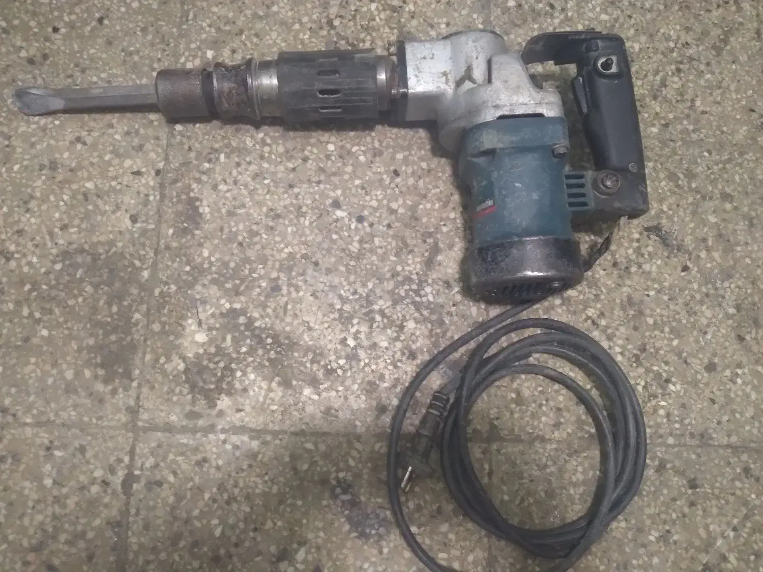 سنگ فرز هیلتی 14و 7 کیلو شیار زن دیوار|ابزارآلات|مشهد, بهاران|دیوار