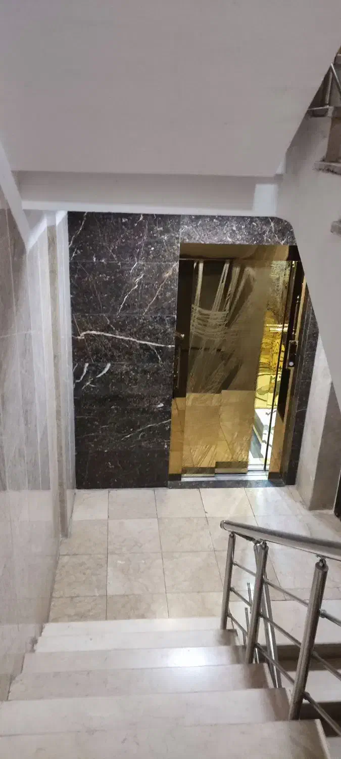 130 متر/ زیر قیمت منطقه