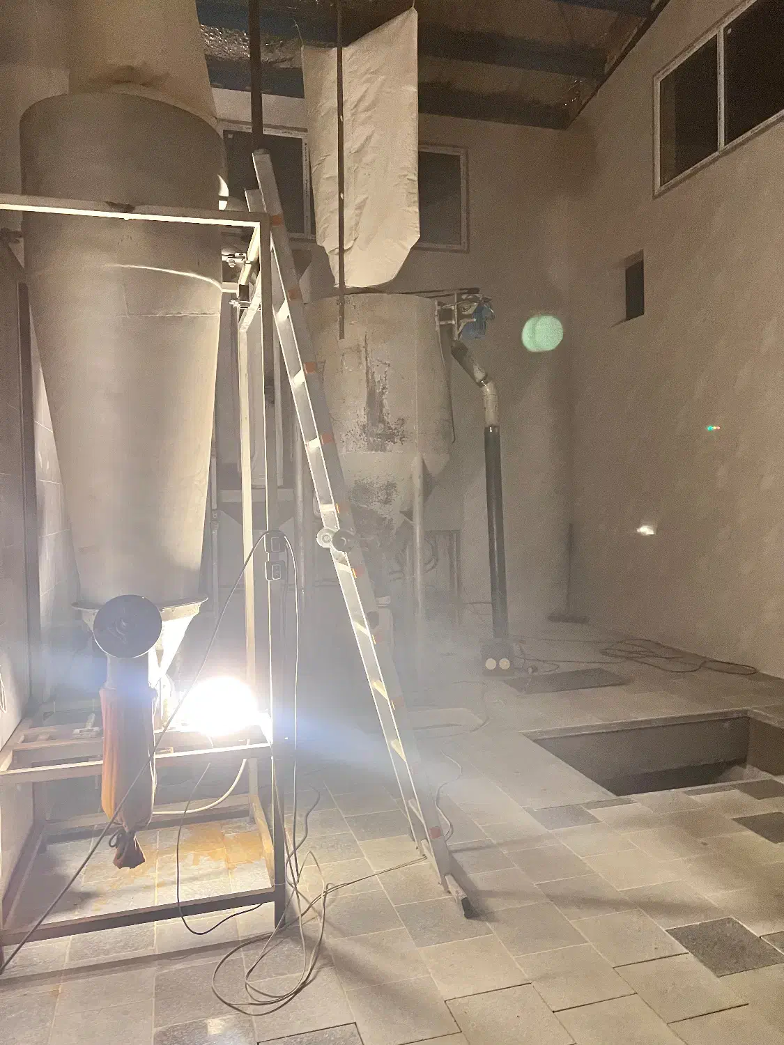 کارگر جهت دستگاه اسیاب|استخدام صنعتی، فنی، مهندسی|پیشوا, |دیوار