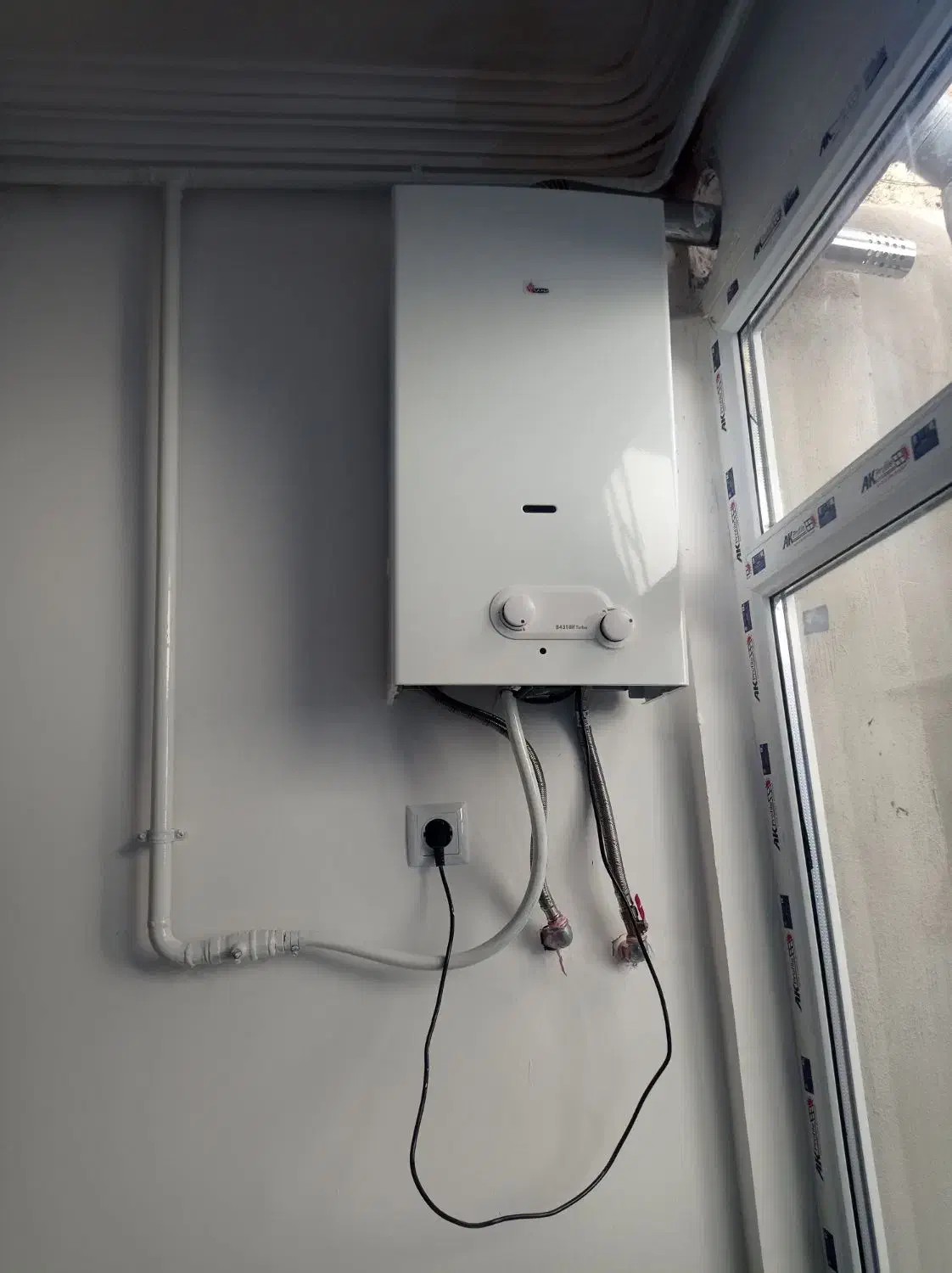 نصب ،تعمیرو سرویس انواع پکیچ|خدمات پیشه و مهارت|سقز, |دیوار