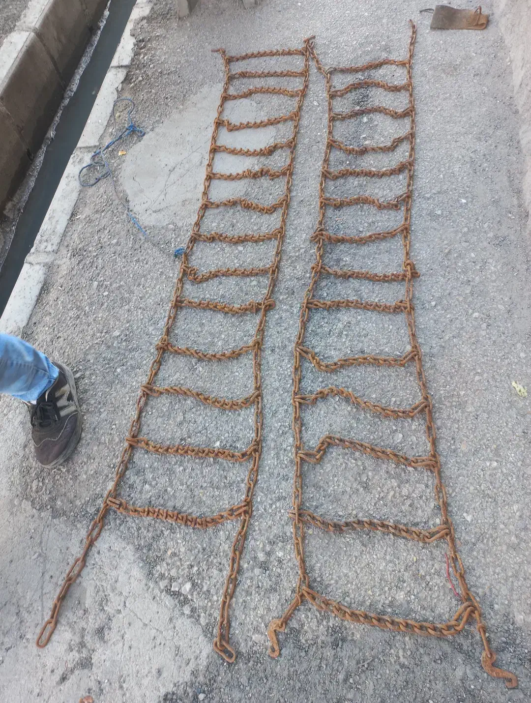 لوازم خودرو بوق زنجیر چرخ۸۲۵ قالپاق جغجغه سر دنده|قطعات یدکی و لوازم جانبی|اردبیل, |دیوار