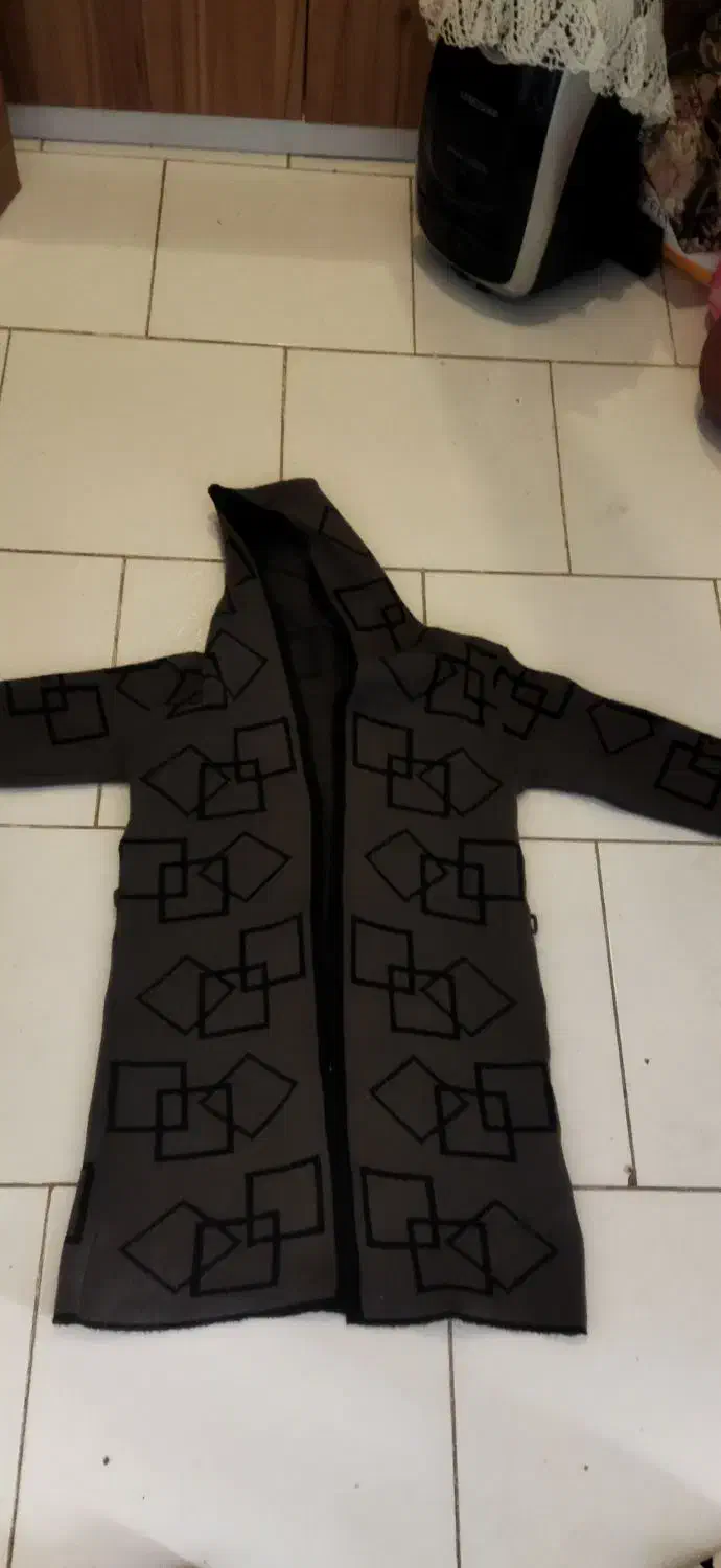 پالتوی زنانه|لباس|پرند, فاز ۵|دیوار