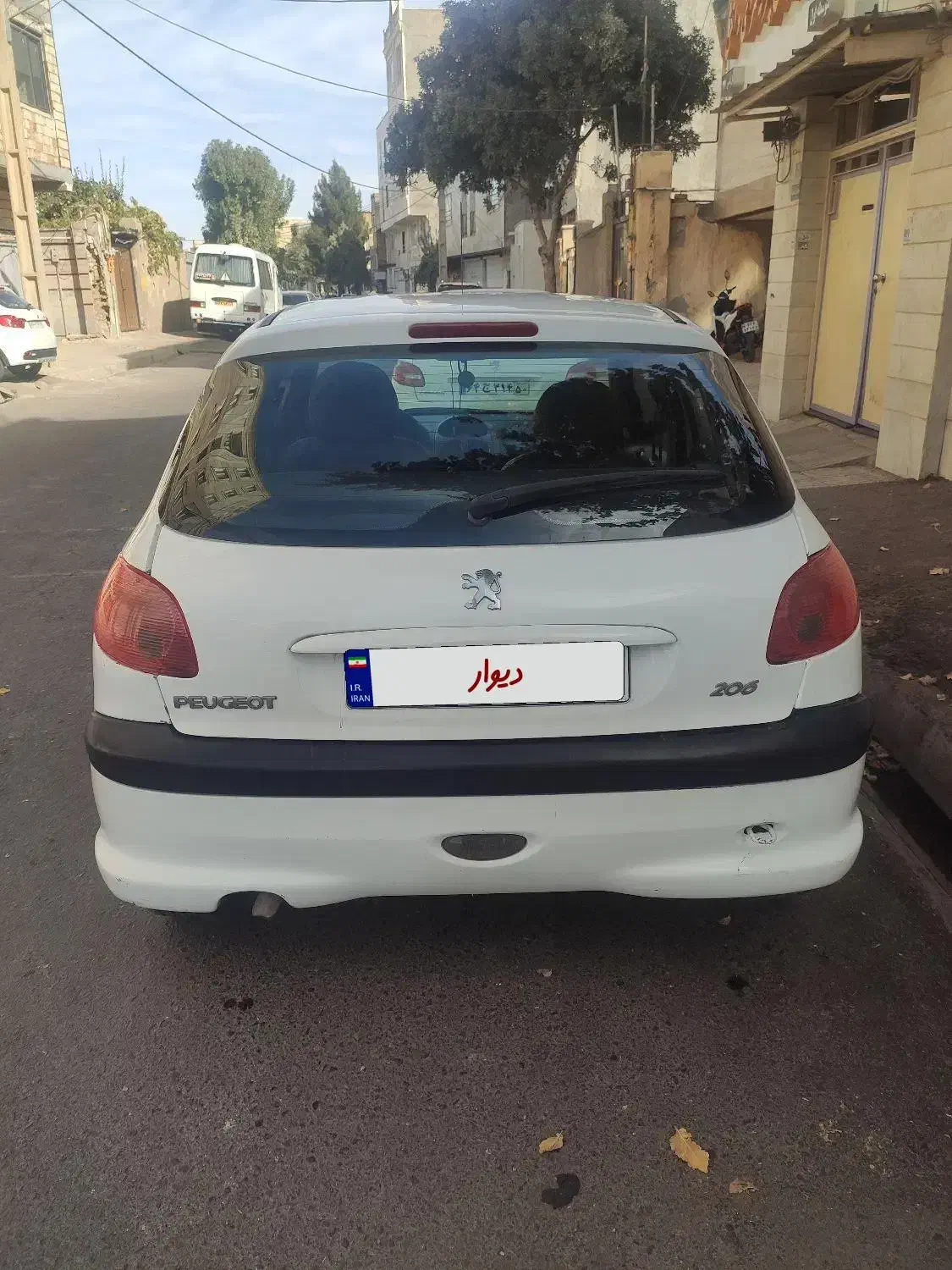 ماشین 206|خودرو سواری و وانت|بوئین زهرا, |دیوار