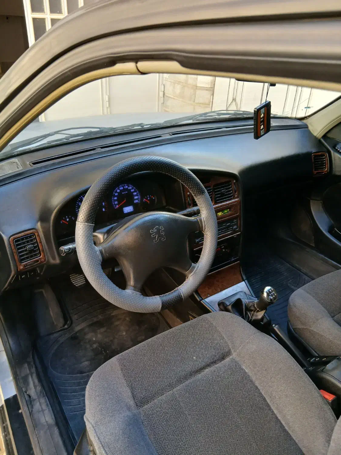 پرشیا ۸۶ زیرخاکی بدون رنگ|خودرو سواری و وانت|قم, باجک یک|دیوار