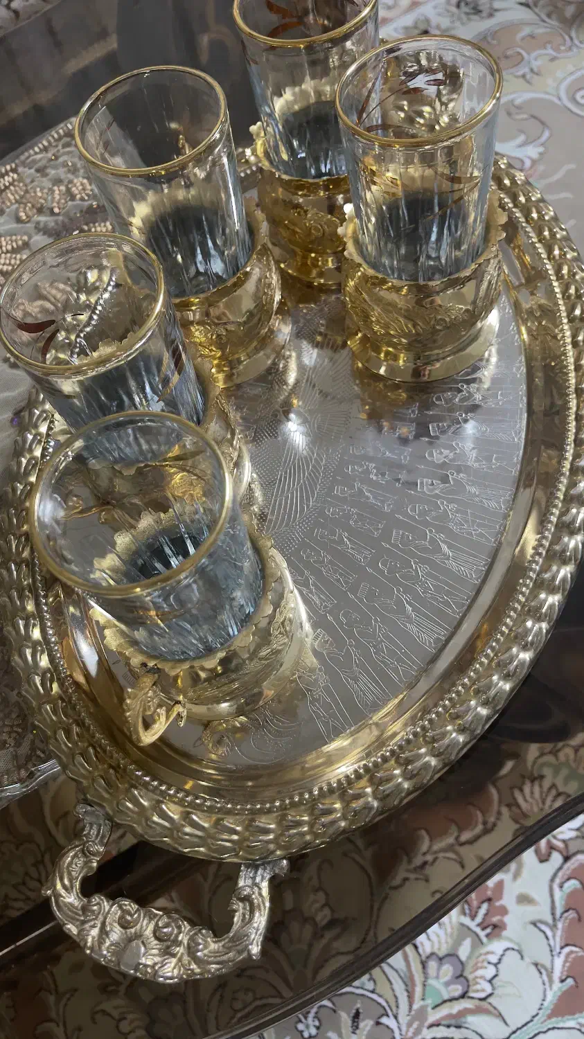 تعدادی ظروف شیک|ظروف سرو و پذیرایی|قم, سالاریه|دیوار