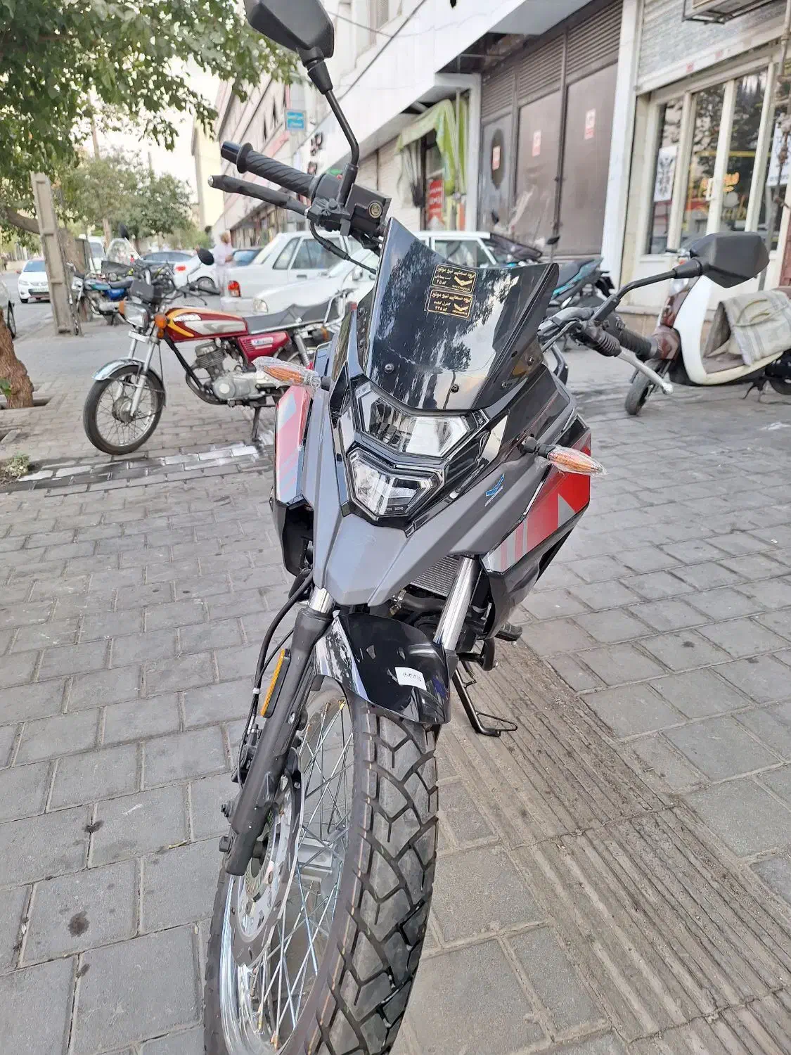 ان اچ ۲۵۰ ادونچر ۱۴۰۴ در حد آکبند|موتورسیکلت|تهران, مسعودیه|دیوار