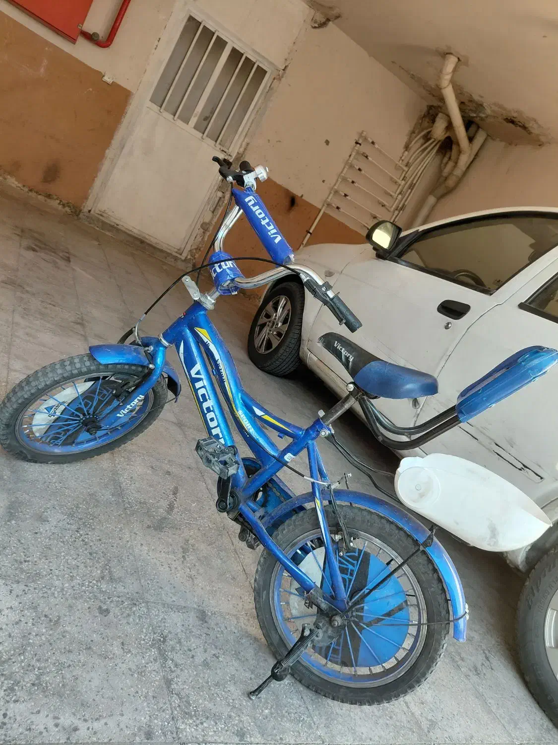 دوچرخه ۱۶|دوچرخه، اسکیت، اسکوتر|پرند, فاز ۵|دیوار